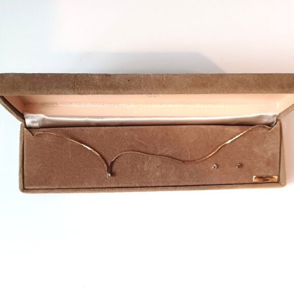 Lot of 12 Vintage Necklaces and 1 pair of Earrings - Picture 8 of 13